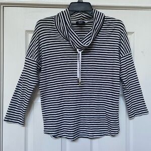 Jones New York Black and White Striped Cowl Neck Top. Women’s Size Small
